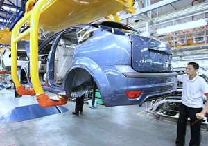 Эксперты прогнозируют сокращение объемов производства авто на питерских заводах